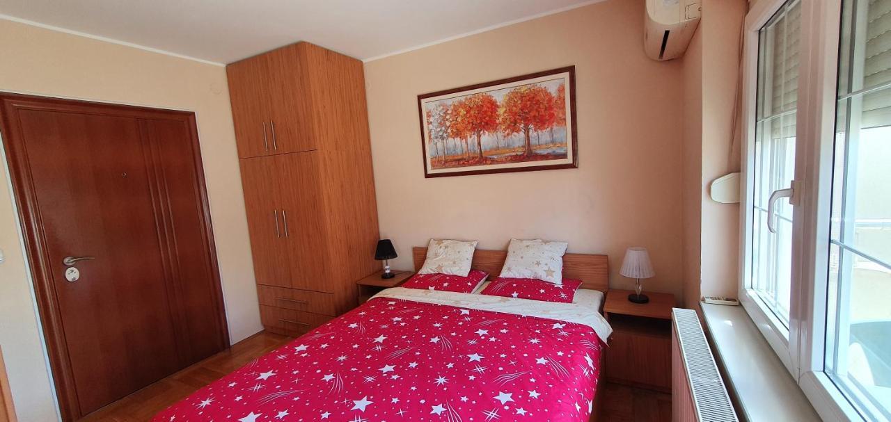 Apartament Julija 2 Pančevo Zewnętrze zdjęcie