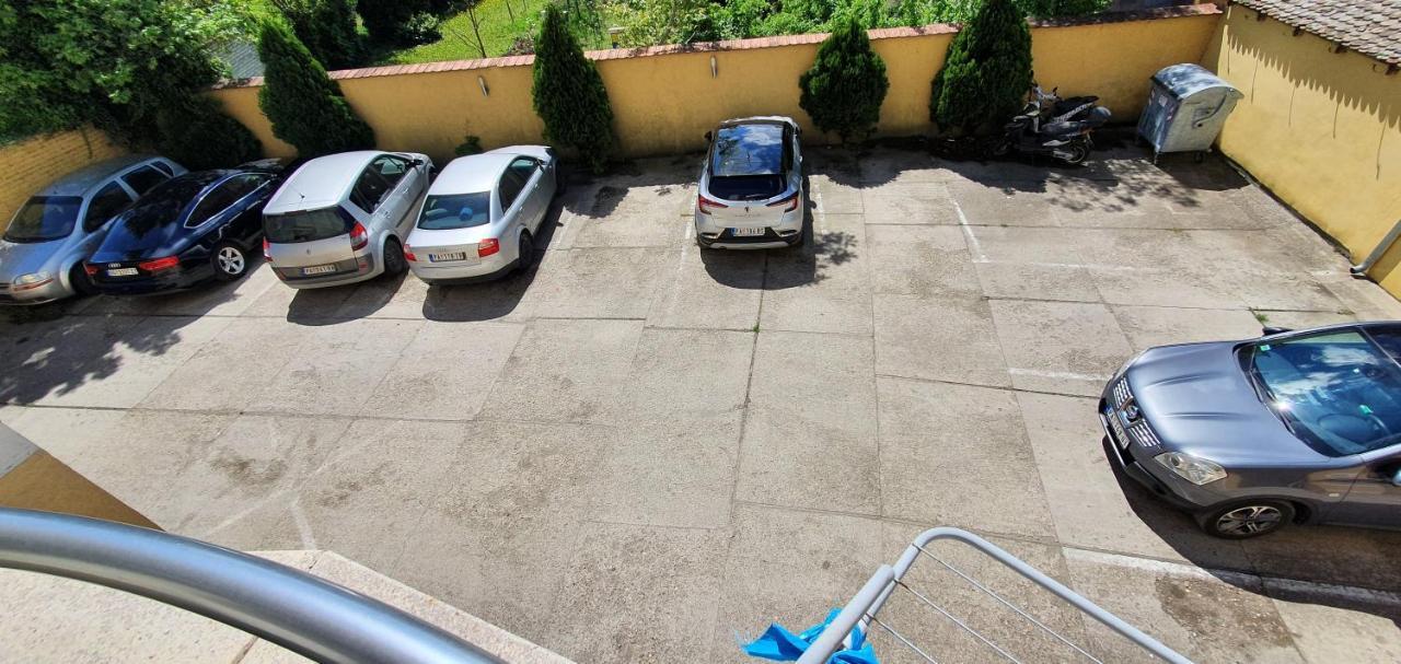 Apartament Julija 2 Pančevo Zewnętrze zdjęcie