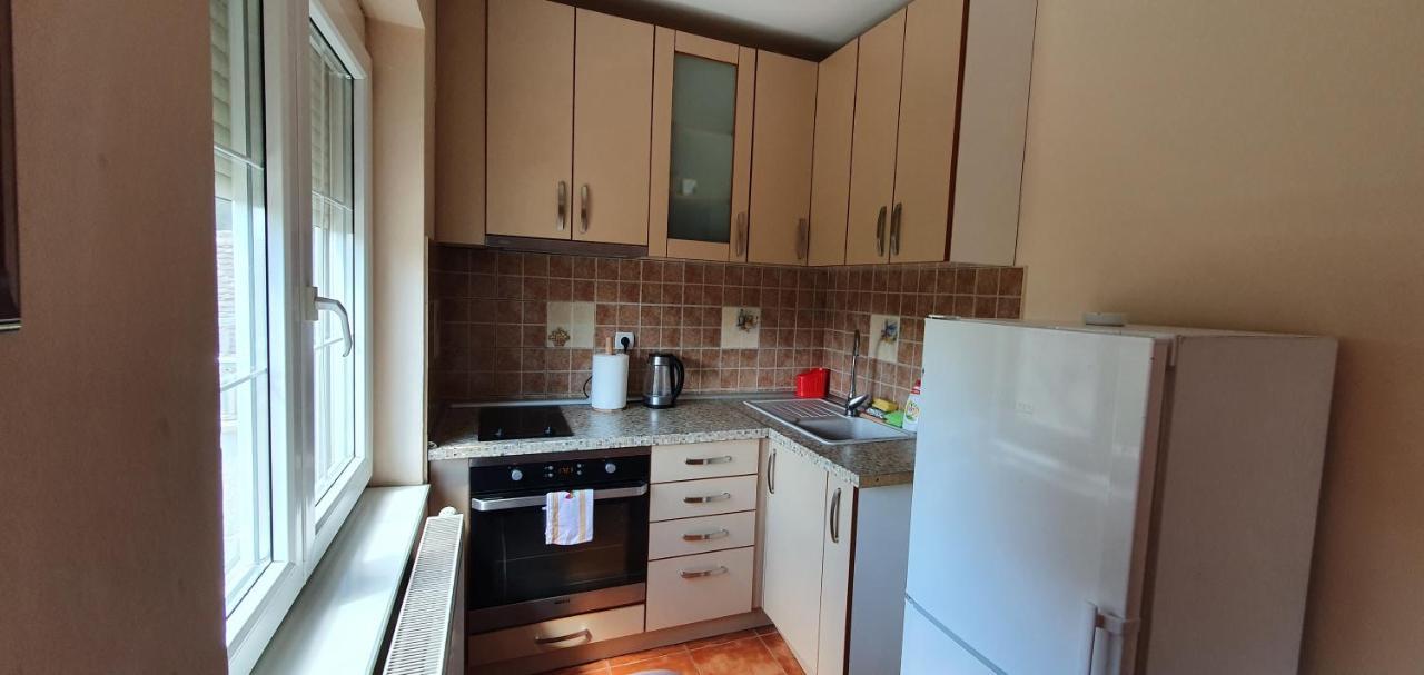 Apartament Julija 2 Pančevo Zewnętrze zdjęcie